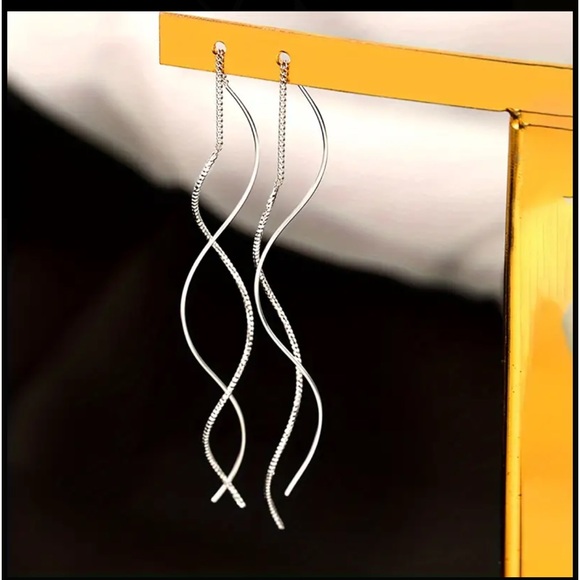 Silver Wavy Tassel Textured Drop Earrings - Picture 2 of 5